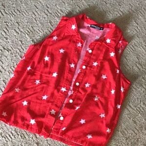 Fifth Sun  Red w/stars sleeveless top w/collar Med